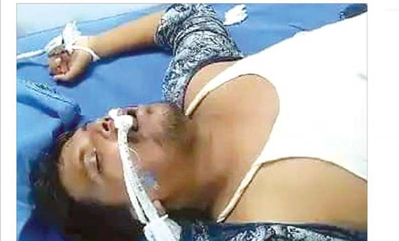 টাকার জন্য বেঁধে রাখা হলো করোনায় মৃত লাশের হাত