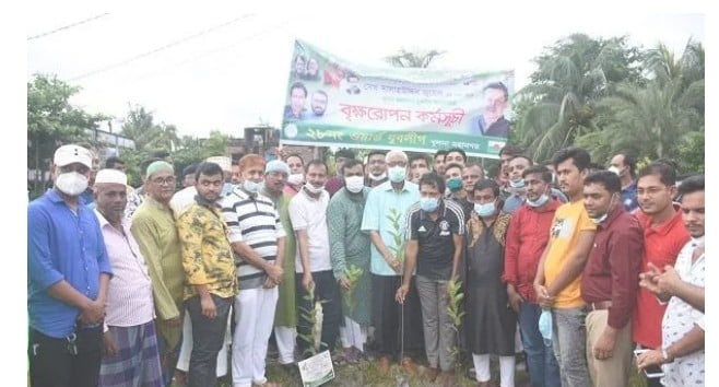 খুলনা মহানগর যুবলীগের বৃক্ষরোপন