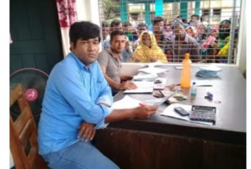 কলারোয়া  সমাজসেবা অফিসে প্রায় সাড়ে ২৪ লাখ টাকা বিতরন