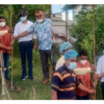 পাইকগাছার কপিলমুনি ভূমি অফিস চত্বরে বৃক্ষরোপণ