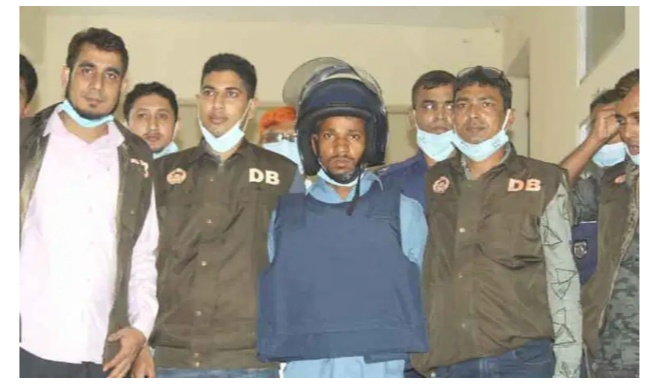 দিনাজপুর ঘোড়াগাটে’র ইউএনও ওয়াহিদার ওপর হামলার দায় স্বীকার করেছে রবিউল : পুলিশ