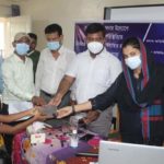 শিক্ষার্থীদের মোবাইল বিতরণ কর্মসূচির উদ্বোধন