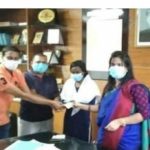 ডুমুরিয়ায় দুদকের উদ্যোগে মেধাবী শিক্ষার্থীদের মাঝে চেক বিতরণ