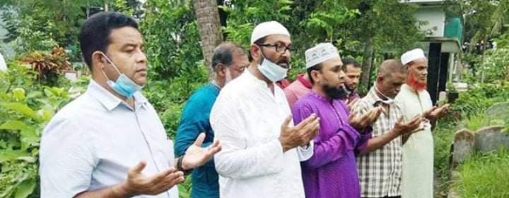 চেয়ারম্যান প্রার্থী মন্টু’র পিতা-মাতার কবর জেয়ারত