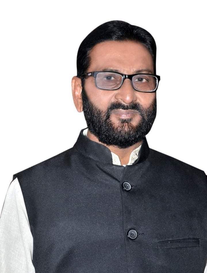 পাইকগাছায় উপ- নির্বাচনে নৌকার মাঝি হলেন আনোয়ার ইকবল মন্টু