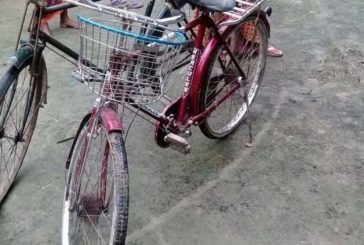 কলারোয়া লাঙ্গলঝাড়া ইউপি চেয়ারম্যানের প্রচেষ্টায় উদ্ধার হলো স্কুল ছাত্রীর বাইসাইকেল