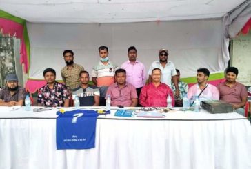ফুটবল খেলার শুভ উদ্বোধন করেন চেয়ারম্যান পদপ্রার্থী জিএম ফারুক হোসেন