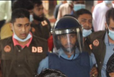 ইউএনও ওয়াহিদার ওপর হামলা: রিমান্ড শেষে আদালতে রবিউল