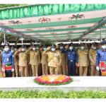 জাতির জনকের সমাধিতে শ্রদ্ধা নিবেদন করলেন আইজিপি