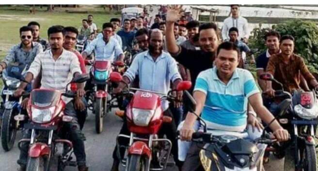 ডুমুরিয়া মাগুরাঘোনার  চেয়ারম্যান প্রার্থী রবিউলের গণসংযোগ