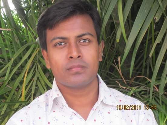 প্রকাশ্যে কলারোয়া সাব-রেজিষ্ট্রি অফিসে ঘুষ লেন দেনের ভিডিও ধারন করায় সাংবাদিকরা লাঞ্চিত