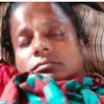 ডুমুরিয়া সন্ত্রাসী হামলায় আহত নারী হাসপাতালে মৃত্যুর সাথে লড়ছে