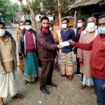 করোনা সচেতনতায় ঝাউডাঙ্গায় আ’লীগ নেতা জয়দেব ঘোষের মাস্ক বিতরণ