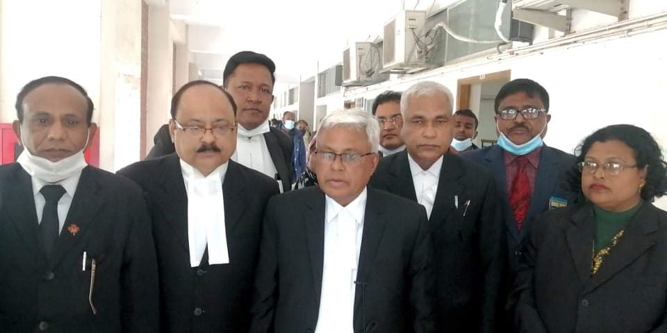শেখ হাসিনার গাড়ি বহরে হামলা মামলায় রাষ্ট্রপক্ষের যুক্তিতর্ক উপস্থাপন