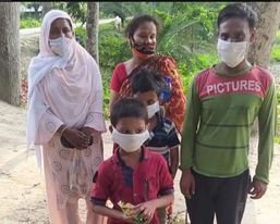কলারোয়া সীমান্তে অবৈধপথে ভারত থেকে আসা শিশু-নারীসহ ৫জন আটক