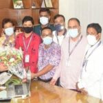 খুলনায় নবাগত জেলা প্রশাসকের সাথে সার্ক মানবাধিকার ফাউন্ডেশন নেতৃবৃন্দের সৌজন্য সাক্ষাৎ