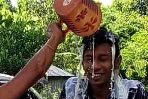 আল্লাহ আমাকে আরেকটি মিন্নির হাত থেকে রক্ষা করেছেন: যুবলীগ নেতা