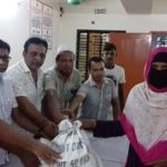 কলারোয়া পৌরসভায় প্রধানমন্ত্রীর উপহার খাদ্যশস্য বিতরণ