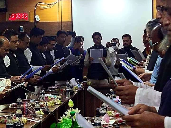 বাগেরহাট জেলার নব-নির্বাচিত ৬৬জন ইউপি চেয়ারম্যানের শপথ গ্রহণ