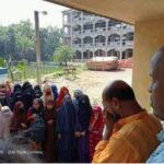 অশ্রুশিক্ত নয়নে দীর্ঘদিনের প্রতিষ্ঠানকে বিদায় জানালেন শিক্ষক আব্দুল গফফার