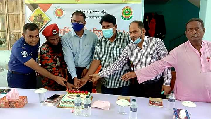 সাতক্ষীরার কালিগঞ্জে ফায়ার সার্ভিস ও সিভিল ডিফেন্স সপ্তাহ উদ্বোধন