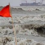 বঙ্গোপসাগরে নিম্নচাপ, ঘূর্ণিঝড়ের আভাস