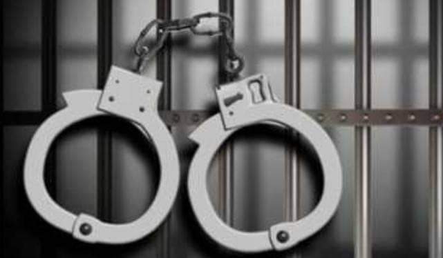 পাইকগাছায় ফেনসিডিল ও ইয়াবা উদ্ধার নারী সহ গ্রেফতার ২