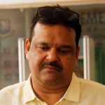পারিবারিক কারণে পদ ছাড়ার পরিকল্পনাঃআকরাম খান