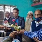 কলারোয়ার কৃতি সন্তান গবেষক ড: সুভাষ চন্দ্র সাহাকে সংবর্ধনা জ্ঞাপন