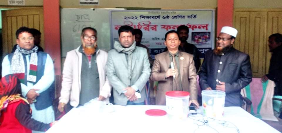 বিরামপুর আর্দশ উচ্চ বিদ্যালয়ে লটারীর মাধ্যমে শিক্ষার্থী ভর্তি অনুষ্ঠিত