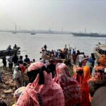 নারায়ণগঞ্জের ধলেশ্বরী নদীতে লঞ্চের ধাক্কায় ট্রলারডুবি, নিখোঁজ ১৫