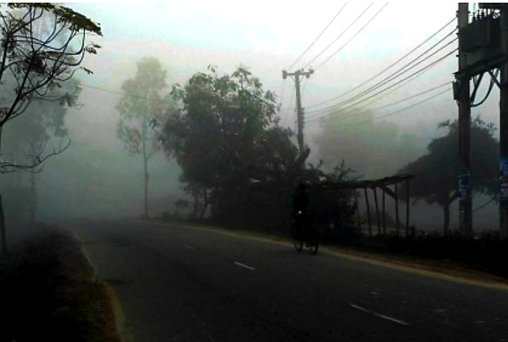 শীতে কাঁপছে দেশের উত্তরাঞ্চল