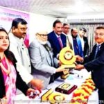 পাইকগাছার কৃতিসন্তান এ‍্যাড এফ এম এ রাজ্জাক দ্বিতীয়বার স্বর্ণপদকে ভূষিত