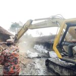 কলারোয়ায় পরিবেশ দূষণকারী ১৩টি চুল্লি গুঁড়িয়ে দিয়েছে পরিবেশ অধিদপ্তর