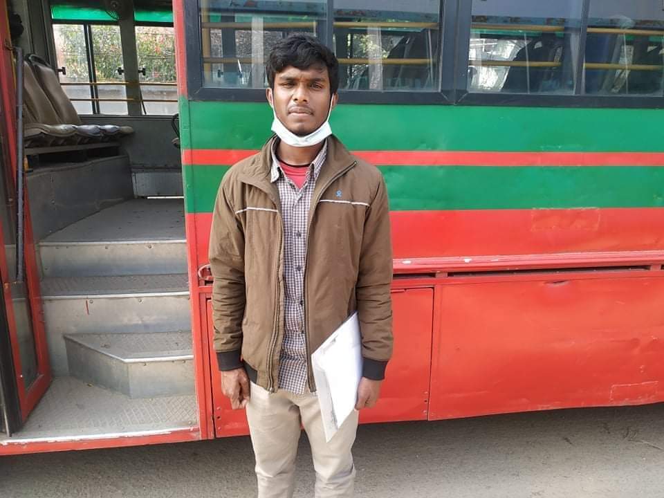 মেরিট লিস্টে থেকেও ভর্তি হতে পারলেন না নীলফামারীর নিপুণ