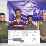 যশোরের বেনাপোলে অস্ত্র ও গুলিসহ গ্রেফতার ২
