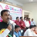 মঞ্চে বসা এমপিকে রাজাকারের ভাতিজা বললেন উপজেলা চেয়ারম্যান