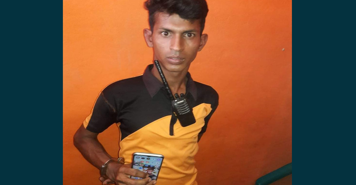 সাতক্ষীরায় সিআইডি পরিচয়ে চাঁদাবাজি, তরুণ আটক