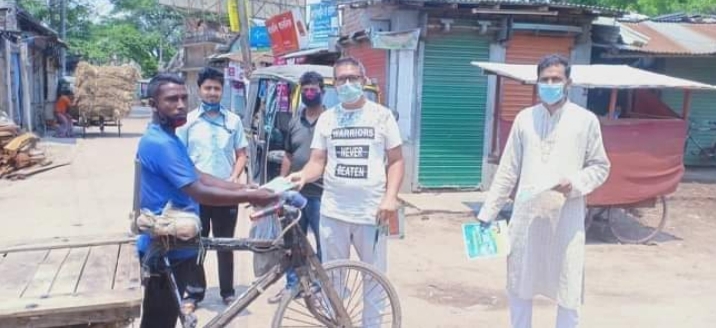কলারোয়ায় করোনা ভাইরাস সম্পর্কে মানুষেরর মাঝে স্বাস্থ্য সচেতনতা বৃদ্ধি