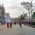 আবারও উত্তপ্ত নিউ মার্কেট এলাকা, চলছে পাল্টাপাল্টি ধাওয়া