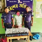 বিরামপুরে ফেন্সিডিলসহ গ্রেফতার ১