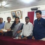 কলারোয়ায় প্রাণিসম্পদের সিআইজিদের মাঝে মালামাল ও চেক বিতরণ