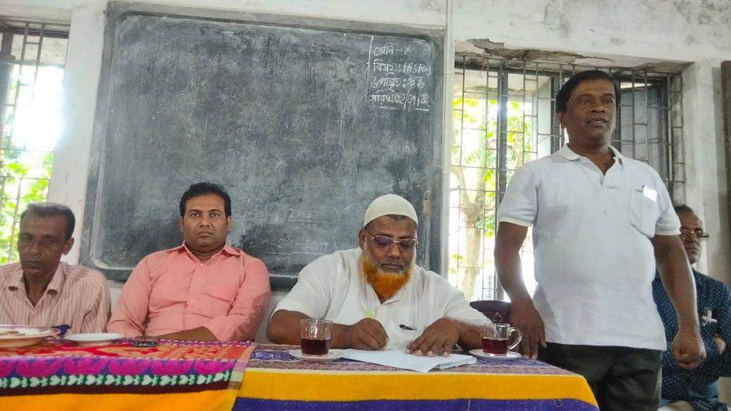 হরিঢালী মাধ্যমিক বিদ্যালয়ের শিক্ষার মান উন্নয়নে অভিভাবকের ভূমিকা শীর্ষক আলোচনা সভা