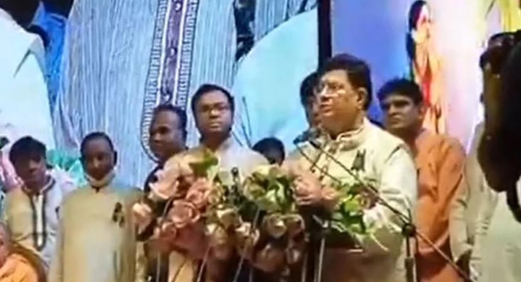 যেকোনও উপায়ে শেখ হাসিনার সরকার টিকিয়ে রাখতে ভারতকে অনুরোধ করেছি: পররাষ্ট্রমন্ত্রী