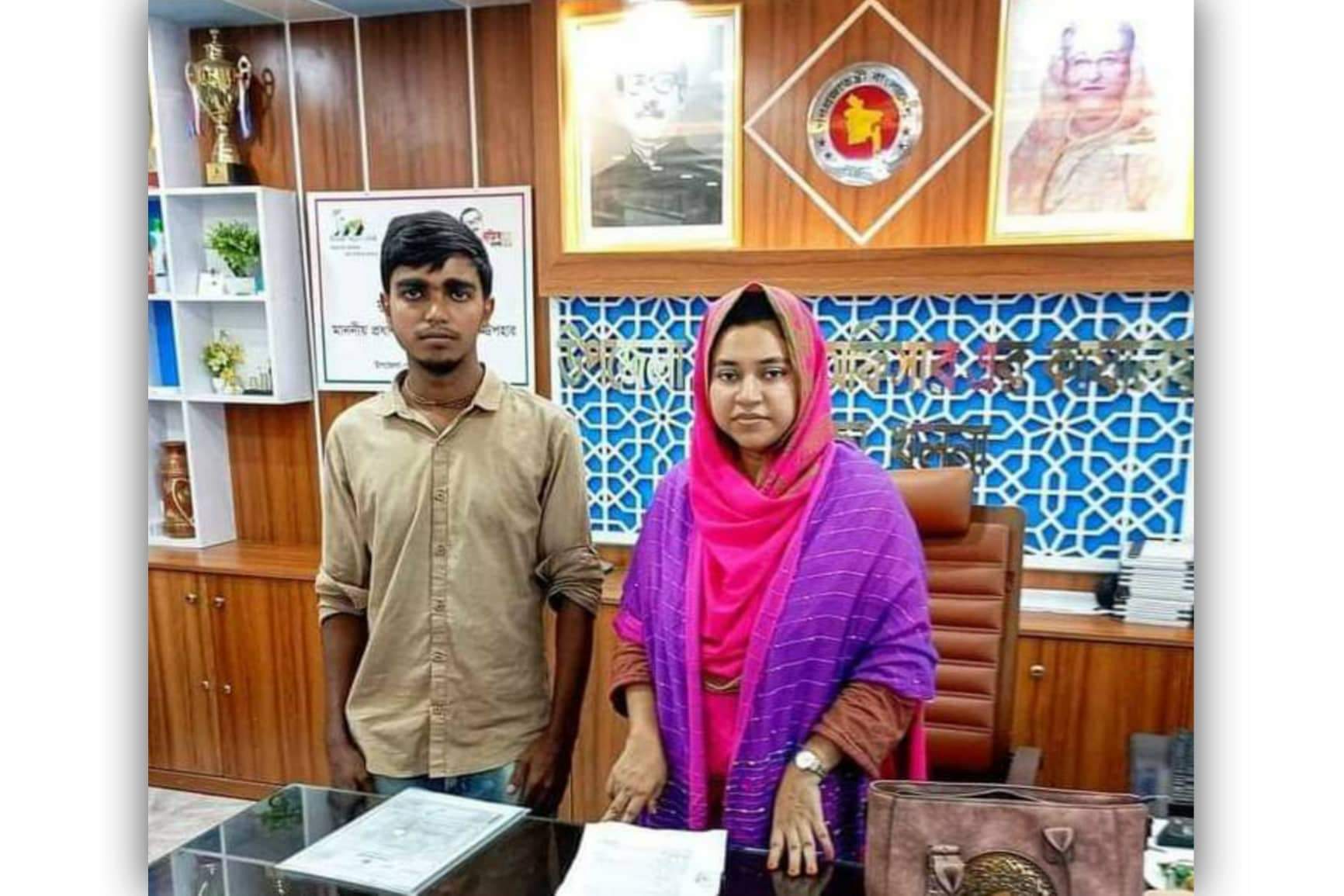 পাইকগাছায় মেধাবী শিক্ষার্থীর পাশে ইউএনও মমতাজ: বিত্তবানদের এগিয়ে আসার আহবান
