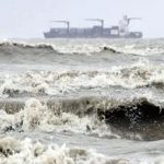 সমুদ্রবন্দরে ৩ নম্বর সতর্ক সংকেত