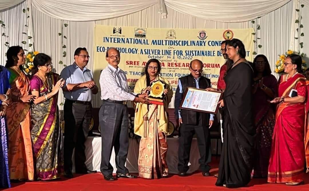 আন্তর্জাতিক এরুডাইট স্কলার’২২ পেলেন জবি শিক্ষিকা অধ্যাপক ড. প্রতিভা