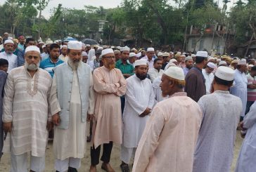 কলারোয়ার মডেল স্কুলের শিক্ষক কামরুজ্জামান'র পিতার জানাযা ও দাফন সম্পন্ন