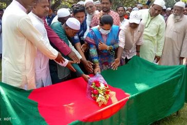 কলারোয়ায় রাষ্ট্রীয় মর্যাদায় বীরমুক্তিযোদ্ধার দাফন সম্পন্ন