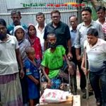 প্রতিবন্ধীরা প্রতিভাবন্ধী নয় কর্ম সংস্থানের লক্ষ্যে কম্পিউটার দান কালে ইউপি চেয়ারম্যান তুহিন
